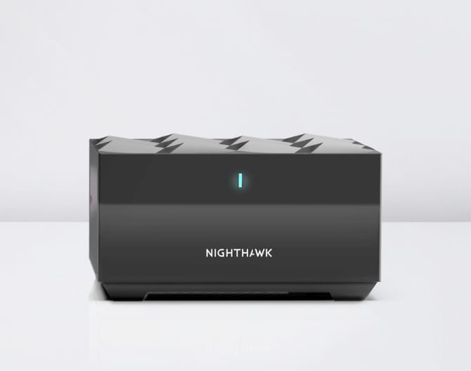 NETGEAR Nighthawk®
Mesh WiFi NETGEAR Nighthawk®
Mesh WiFi